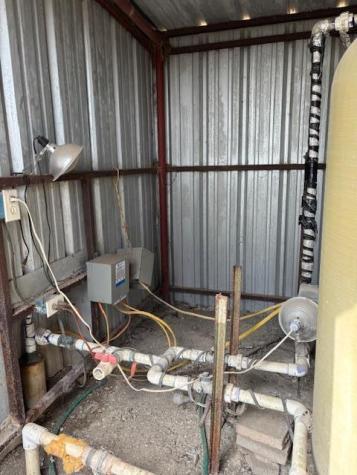 1375 Cr 320 Granger TX 76530