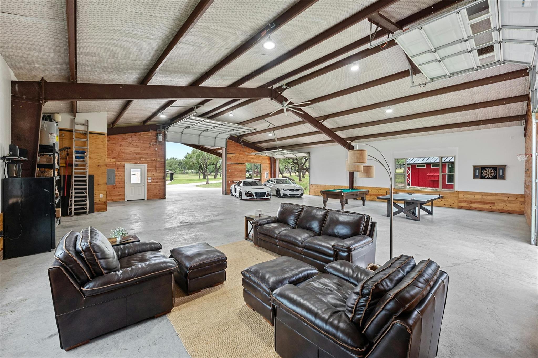 333 Stallion Lane Dripping Springs TX 78620