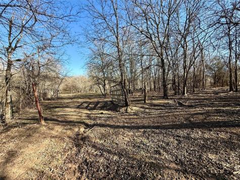 685 Fox Lane Lockhart TX 78644