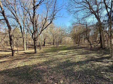685 Fox Lane Lockhart TX 78644