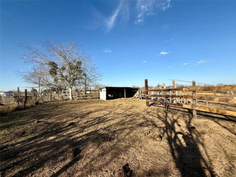 685 Fox Lane Lockhart TX 78644