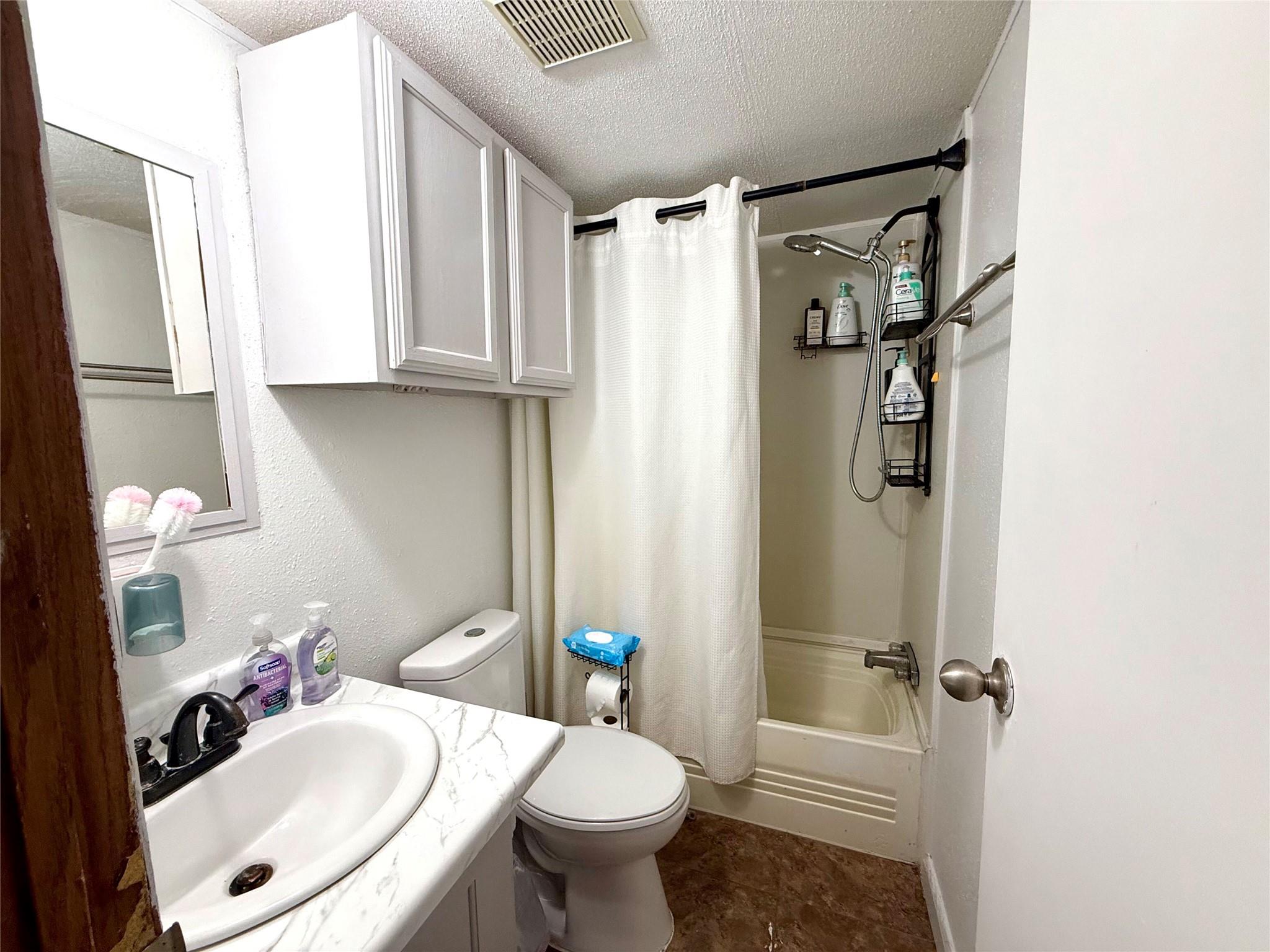 685 Fox Lane Lockhart TX 78644