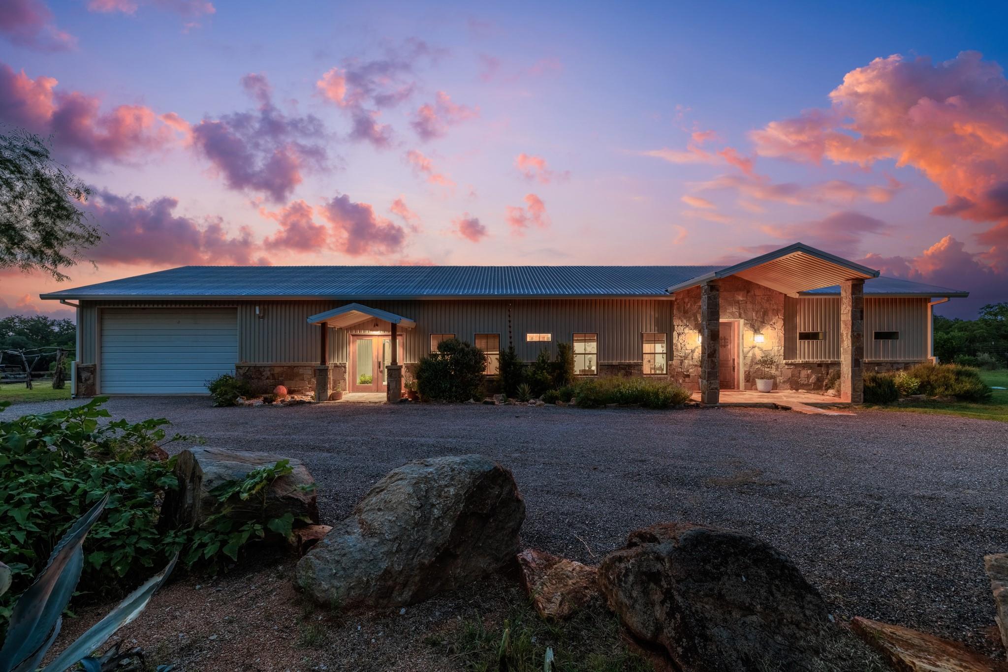3724 Ranch Road 3347 Round Mountain TX 78663