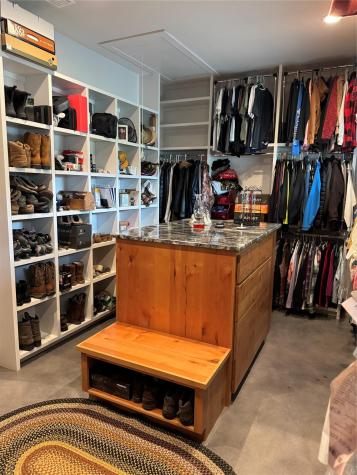3724 Ranch Road 3347 Round Mountain TX 78663