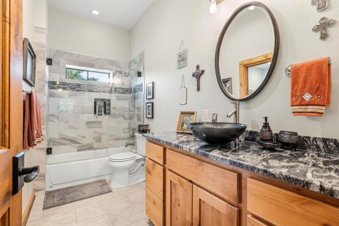 3724 Ranch Road 3347 Round Mountain TX 78663