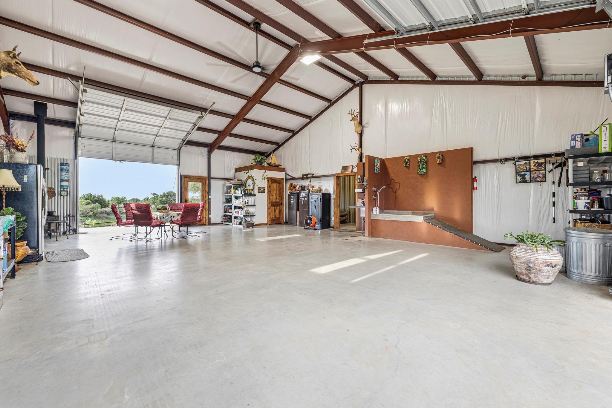 3724 Ranch Road 3347 Round Mountain TX 78663