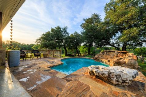 3724 Ranch Road 3347 Round Mountain TX 78663