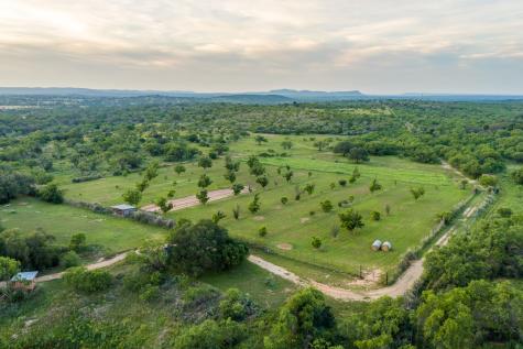 3724 Ranch Road 3347 Round Mountain TX 78663