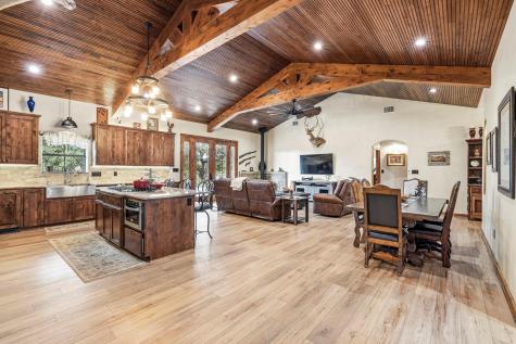3724 Ranch Road 3347 Round Mountain TX 78663