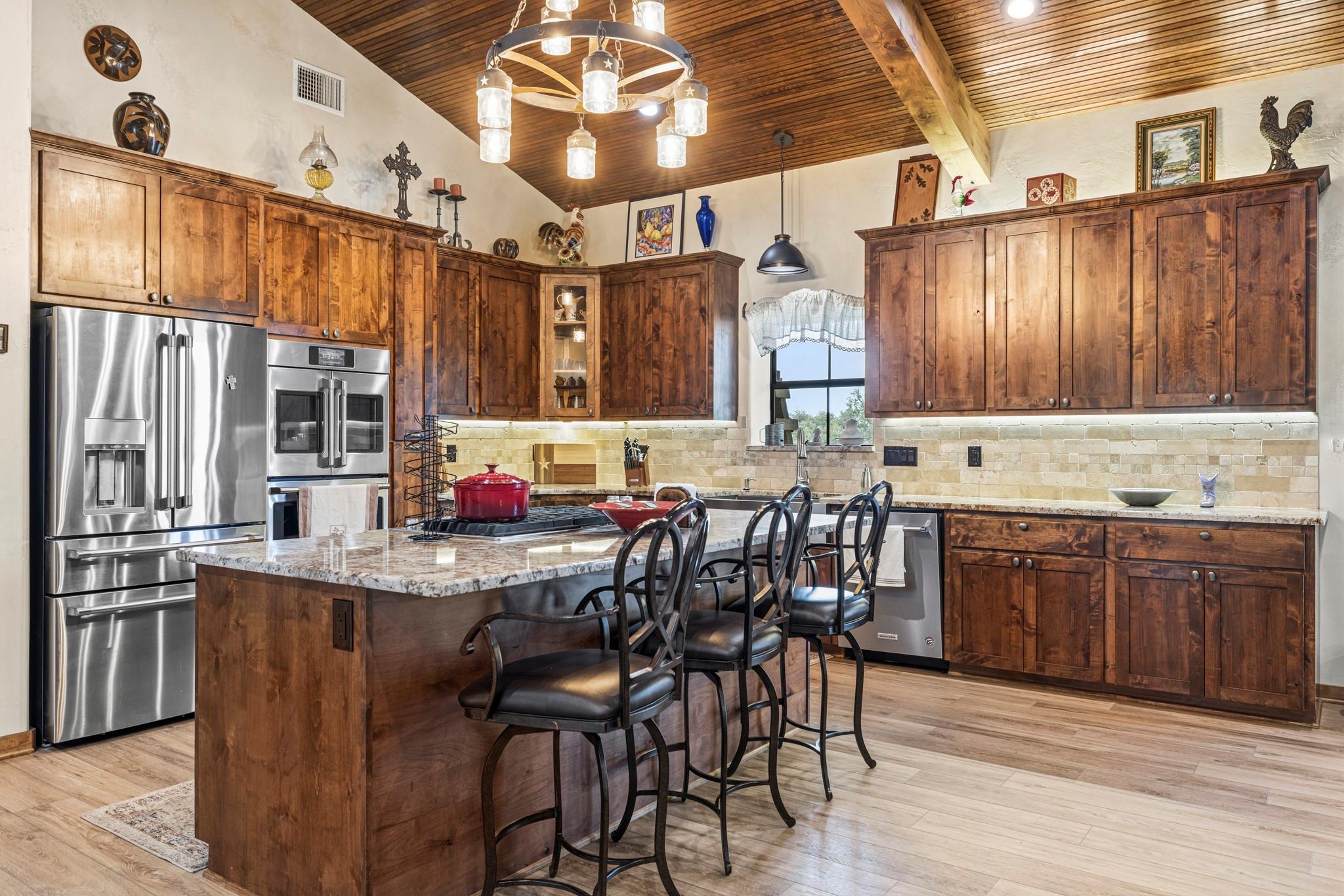 3724 Ranch Road 3347 Round Mountain TX 78663