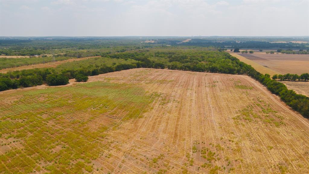 5647 Creek 429 Thorndale TX 76577
