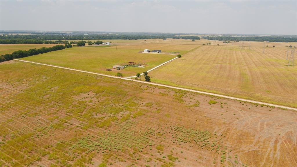 5647 Creek 429 Thorndale TX 76577