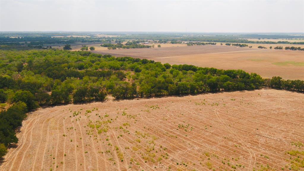5647 Creek 429 Thorndale TX 76577