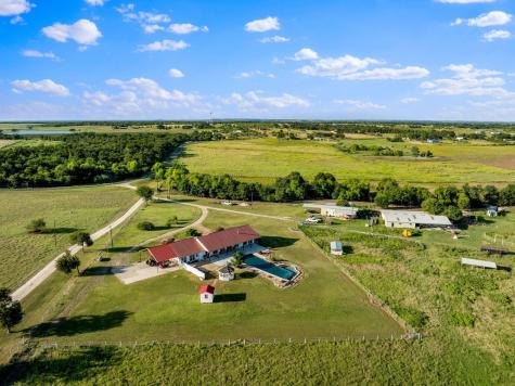 19587 Vilas Road Holland TX 76534