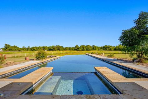 19587 Vilas Road Holland TX 76534