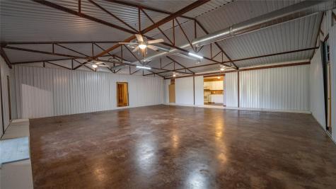 2485 County Road 258 Cameron TX 76520