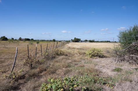 1841 County Road 305 Jarrell TX 76537