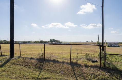 1841 County Road 305 Jarrell TX 76537