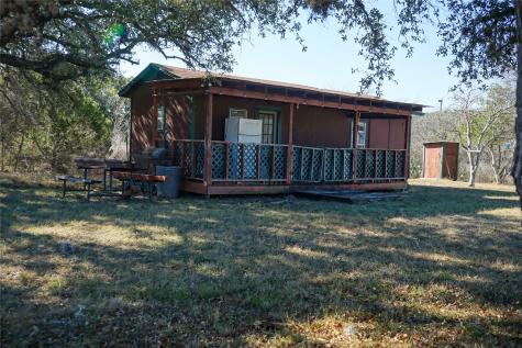 831 Magers Road Concan TX 78838
