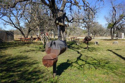 831 Magers Road Concan TX 78838