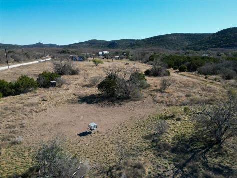 831 Magers Road Concan TX 78838