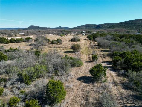 831 Magers Road Concan TX 78838