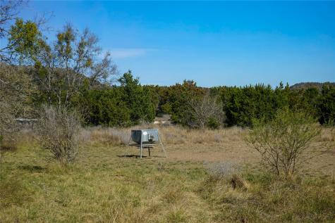 831 Magers Road Concan TX 78838