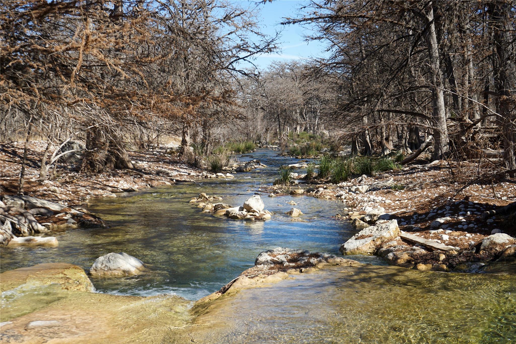 831 Magers Road Concan TX 78838