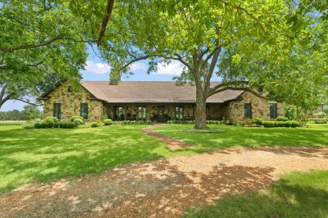 705 Antioch Road Paige TX 78659