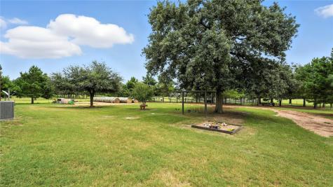705 Antioch Road Paige TX 78659