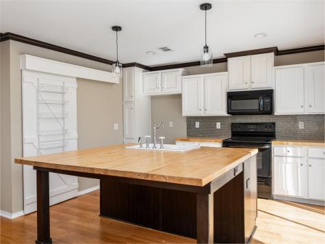 400 Private Road 4295 Rockdale TX 76567