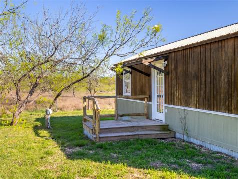 400 Private Road 4295 Rockdale TX 76567