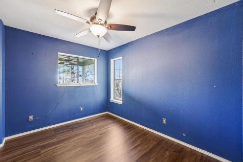 407 Country Lane Mcdade TX 78650