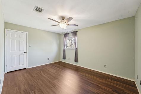407 Country Lane Mcdade TX 78650