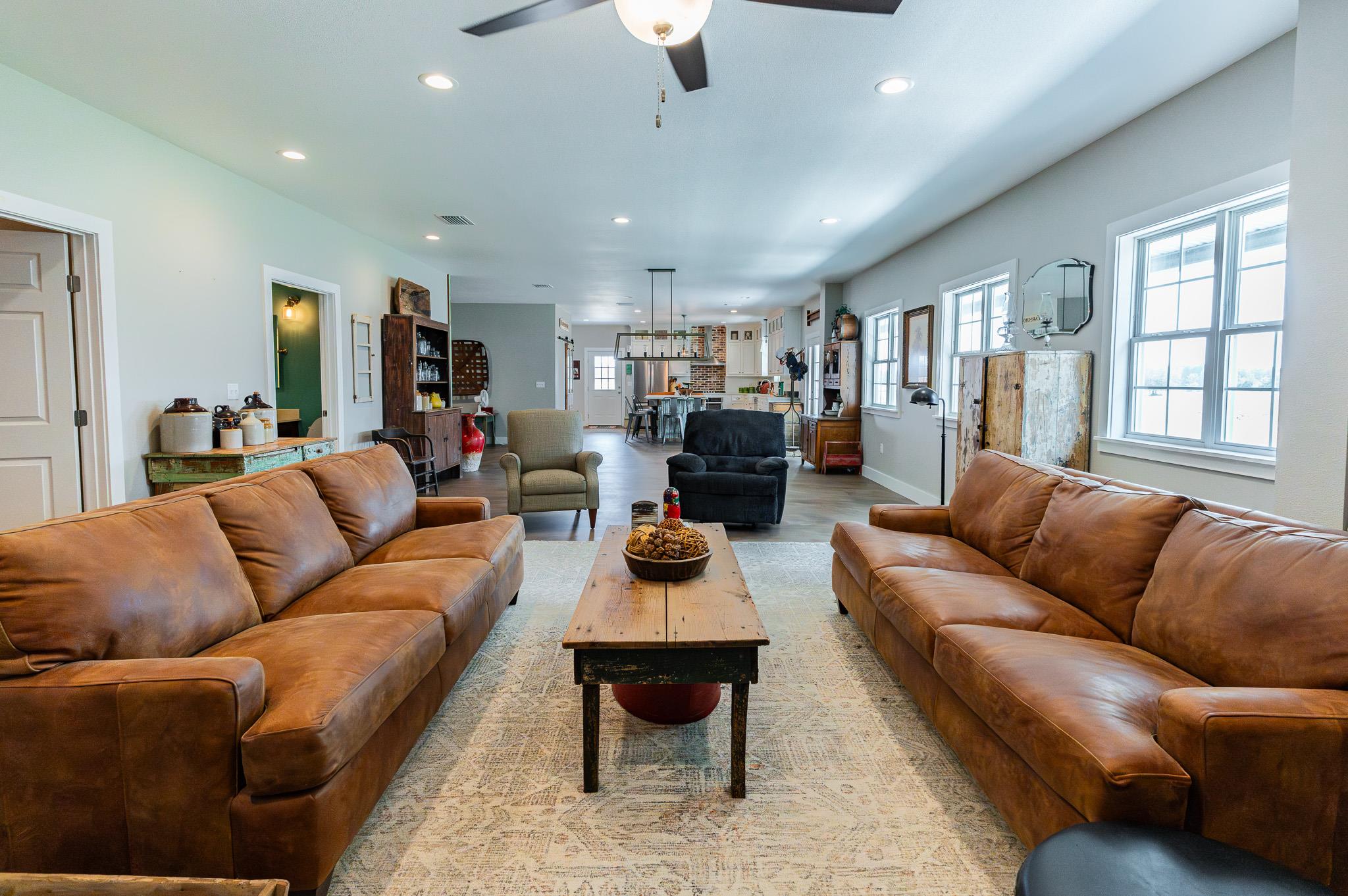 258 Private Road 2006 Schulenburg TX 78956