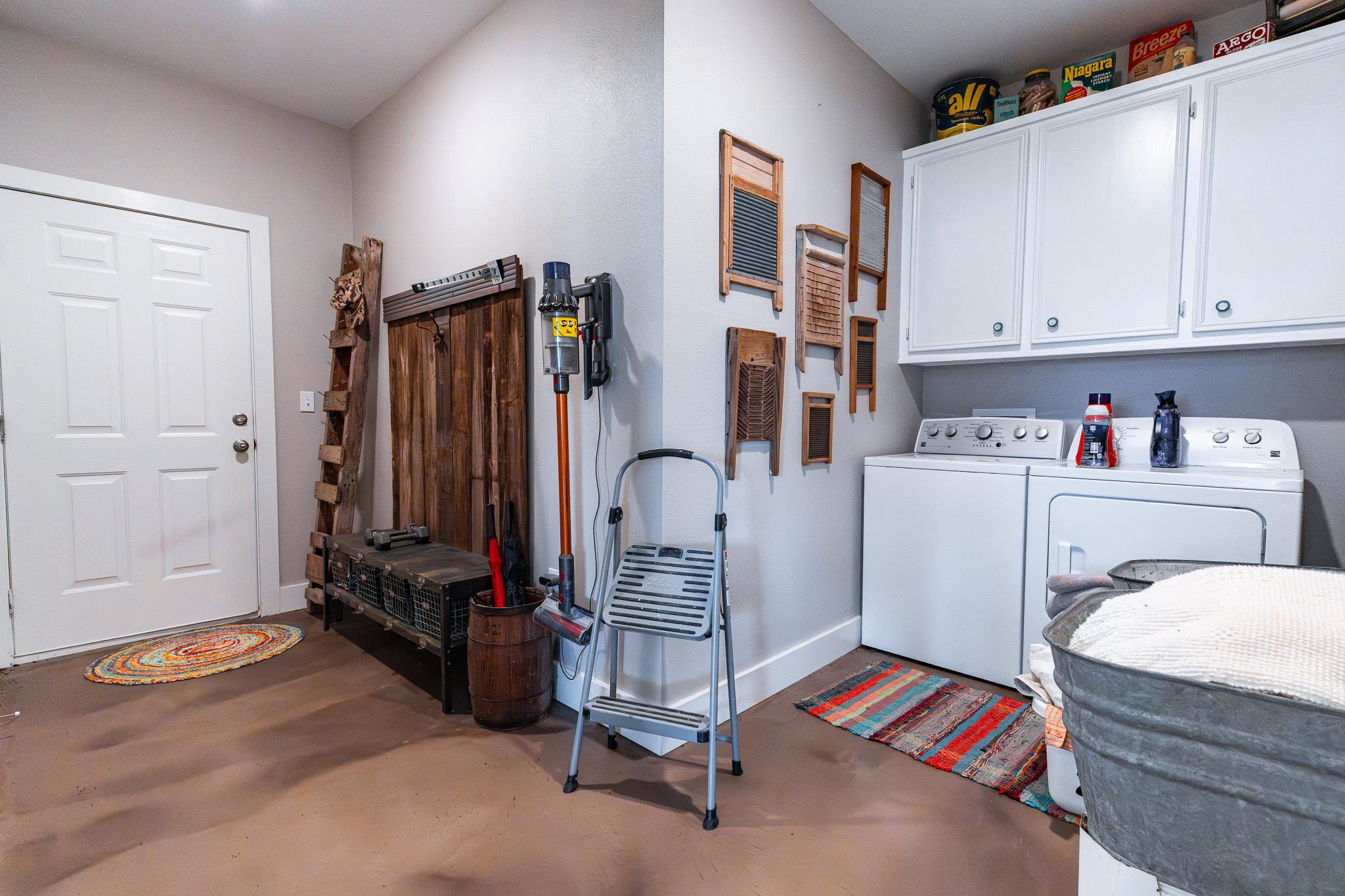 258 Private Road 2006 Schulenburg TX 78956