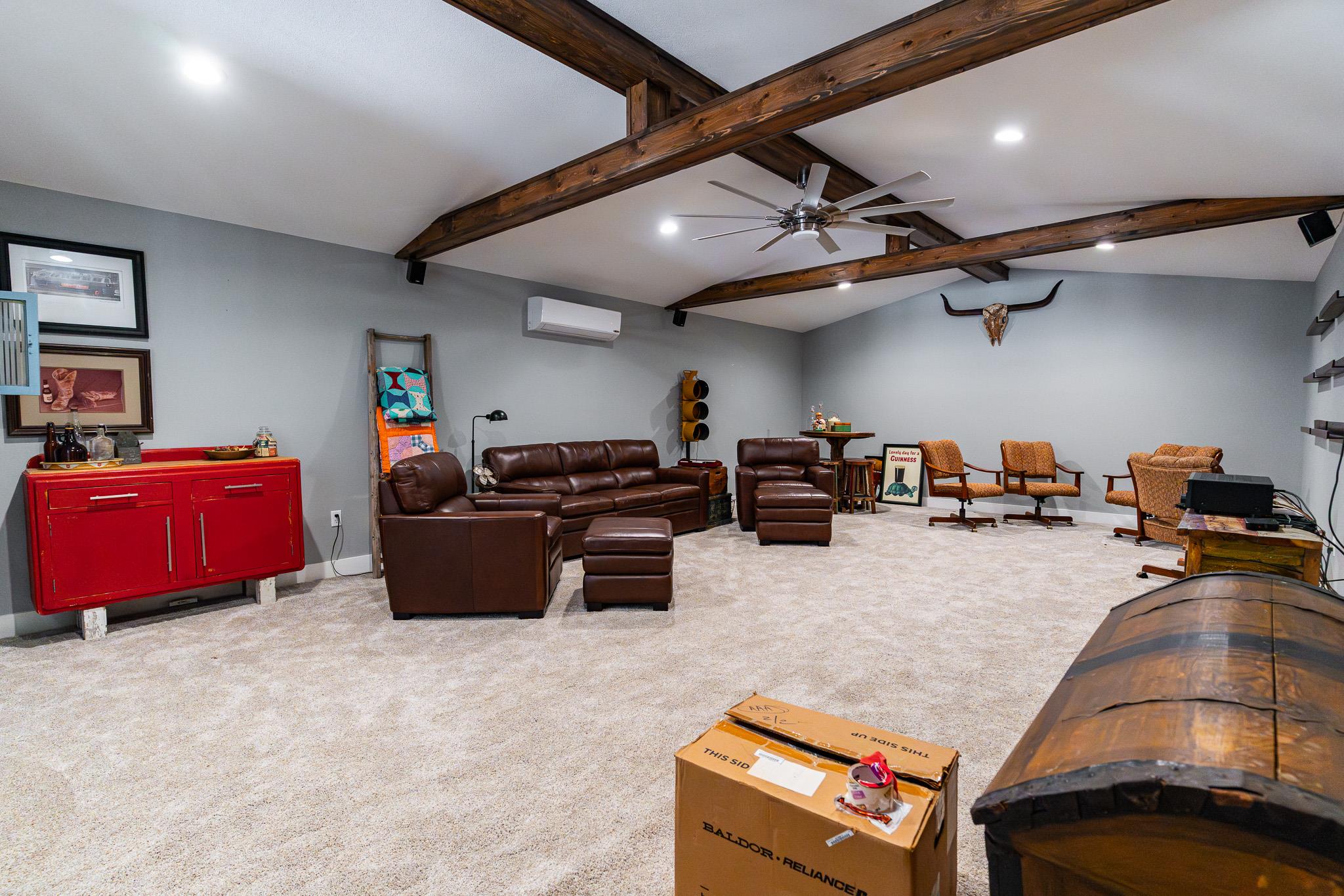 258 Private Road 2006 Schulenburg TX 78956