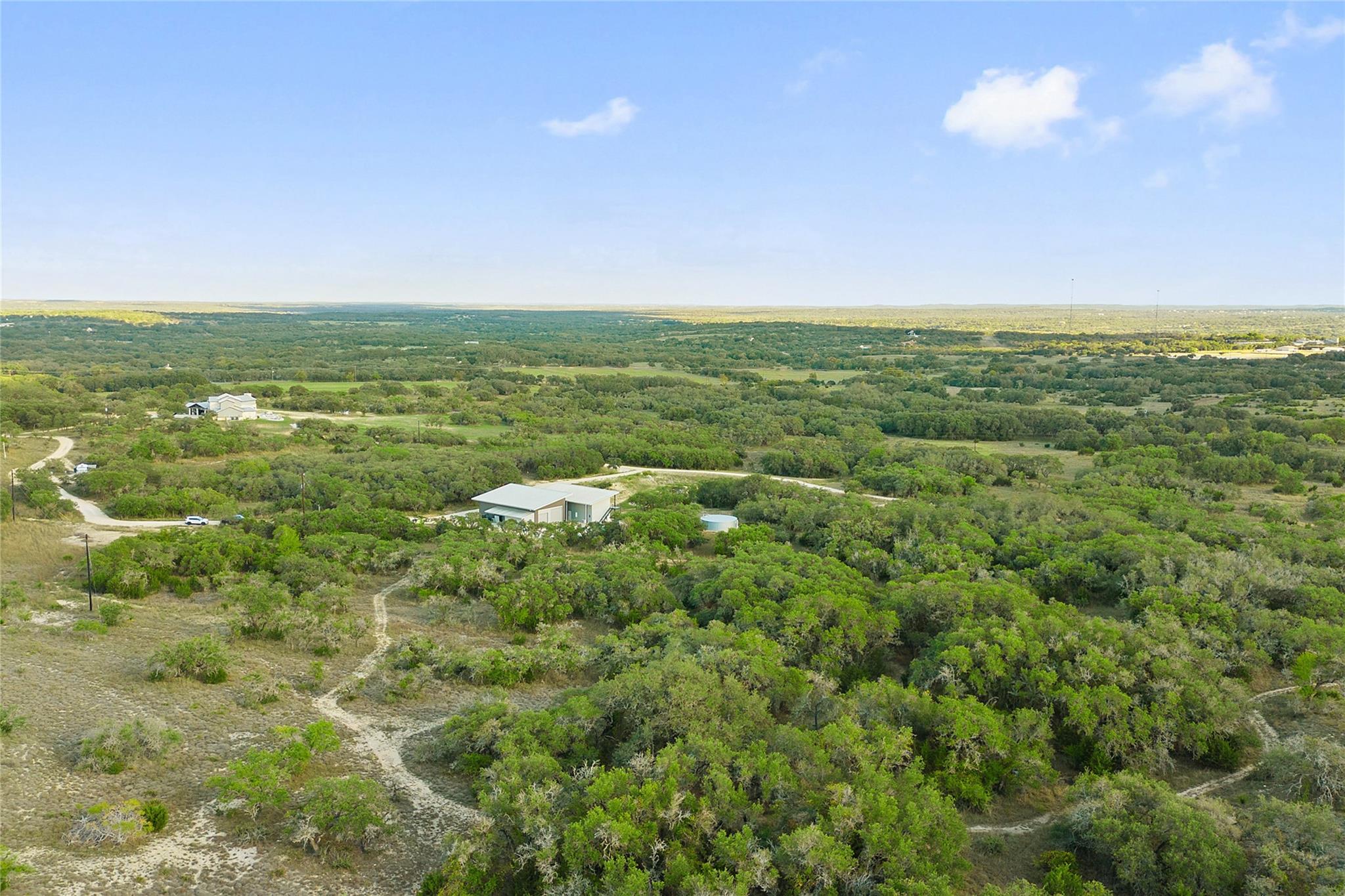 370 Gray Wolf Blanco TX 78606
