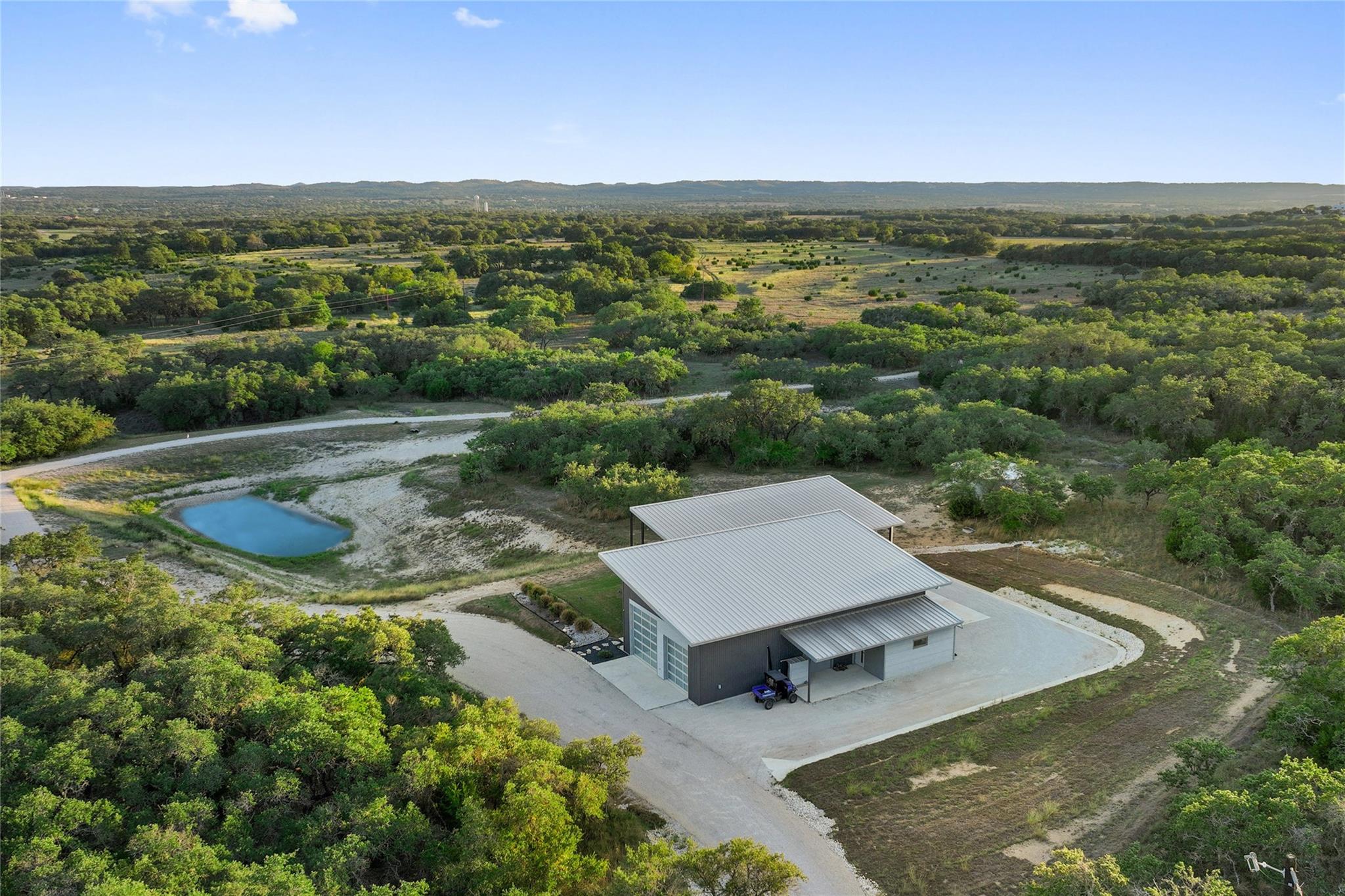 370 Gray Wolf Blanco TX 78606