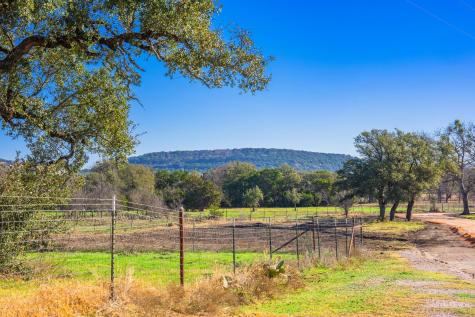 4772 County Road 340 Burnet TX 76905
