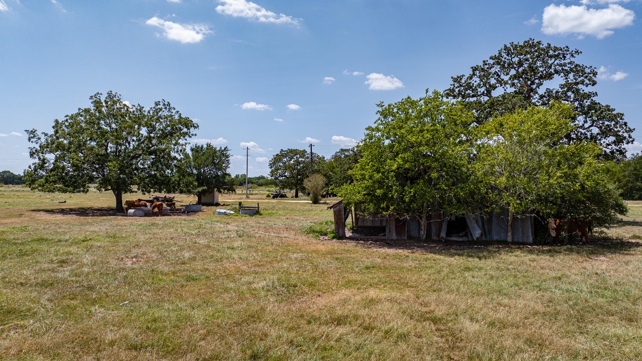 2210 Hermis Road Schulenburg TX 78956