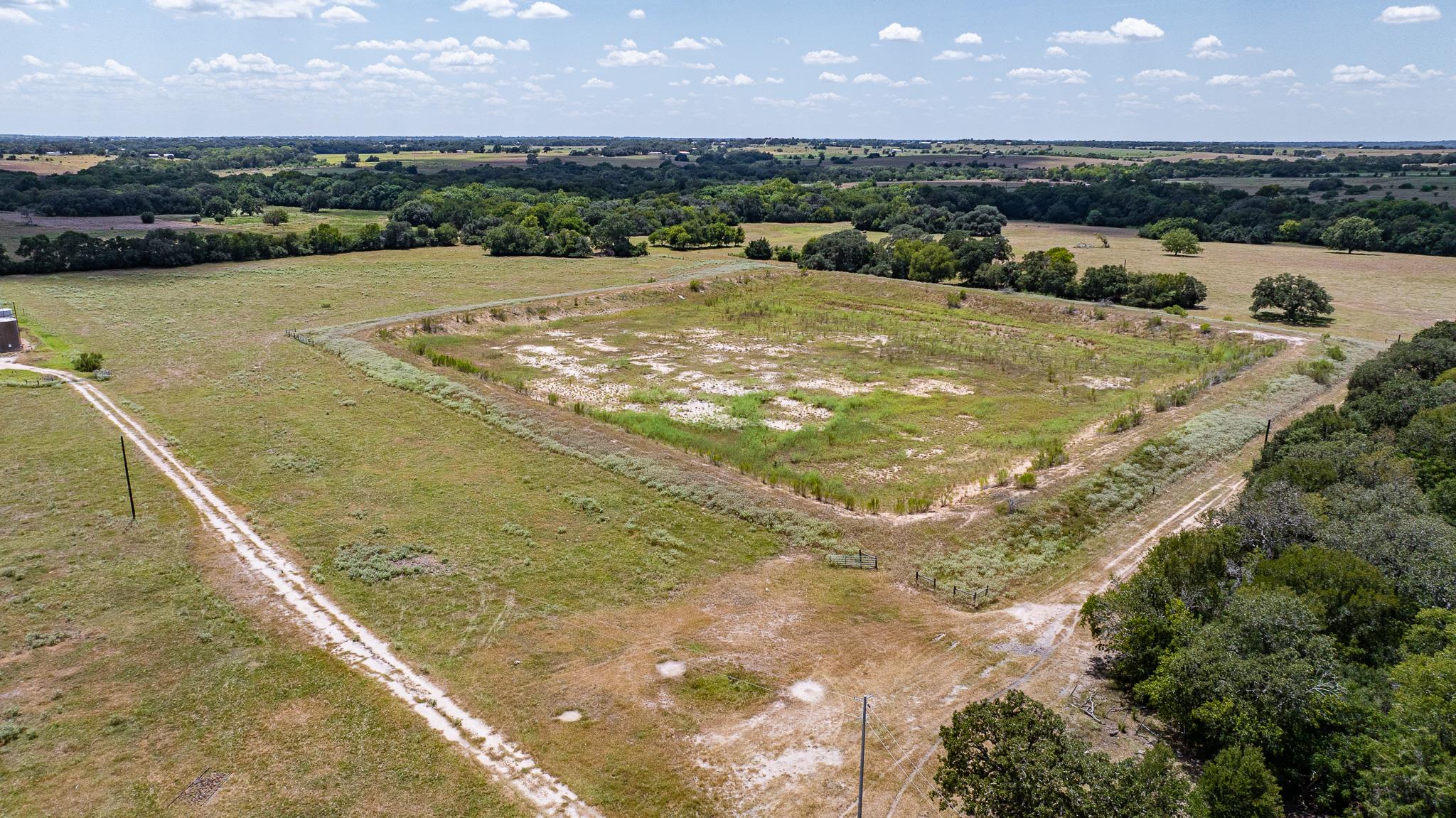 2210 Hermis Road Schulenburg TX 78956