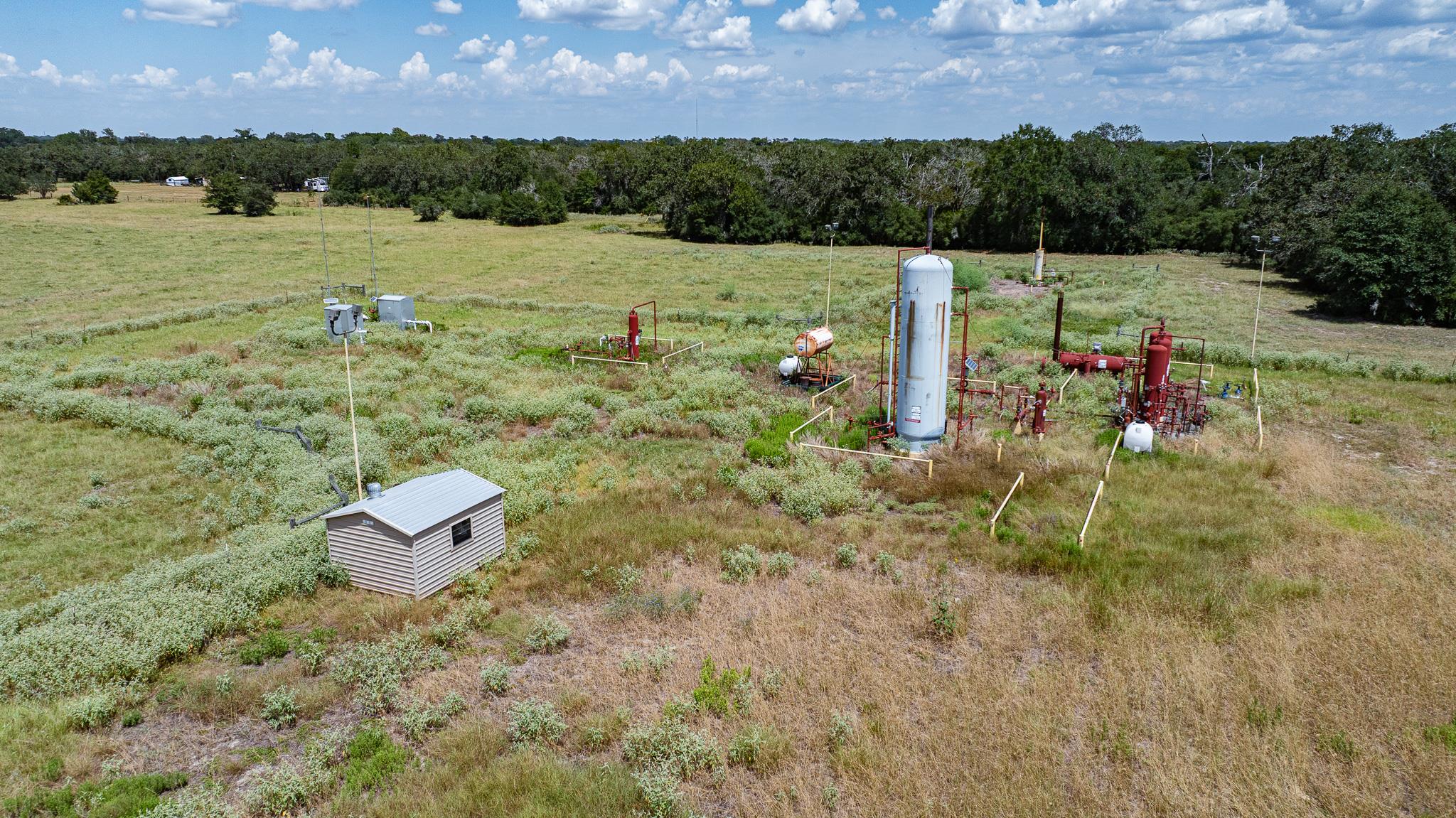 2210 Hermis Road Schulenburg TX 78956