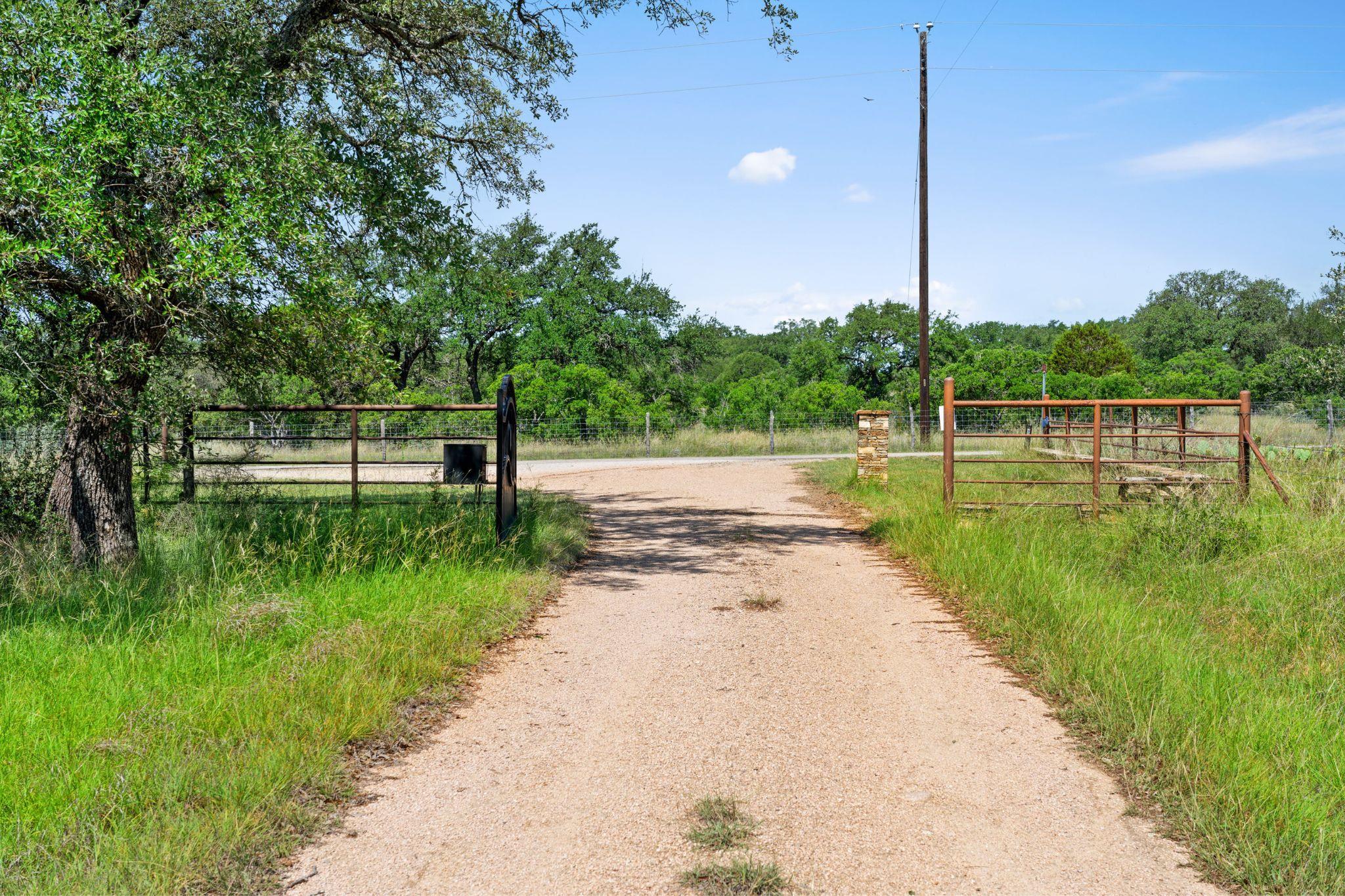 620 Rio Vista Road Johnson City TX 78636