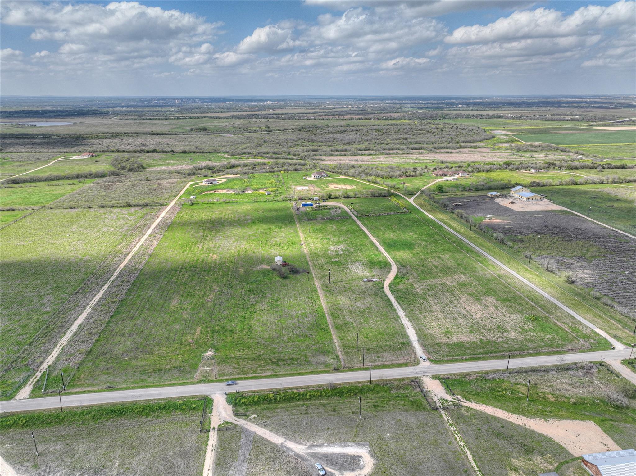 1492 Scull Road San Marcos TX 78666