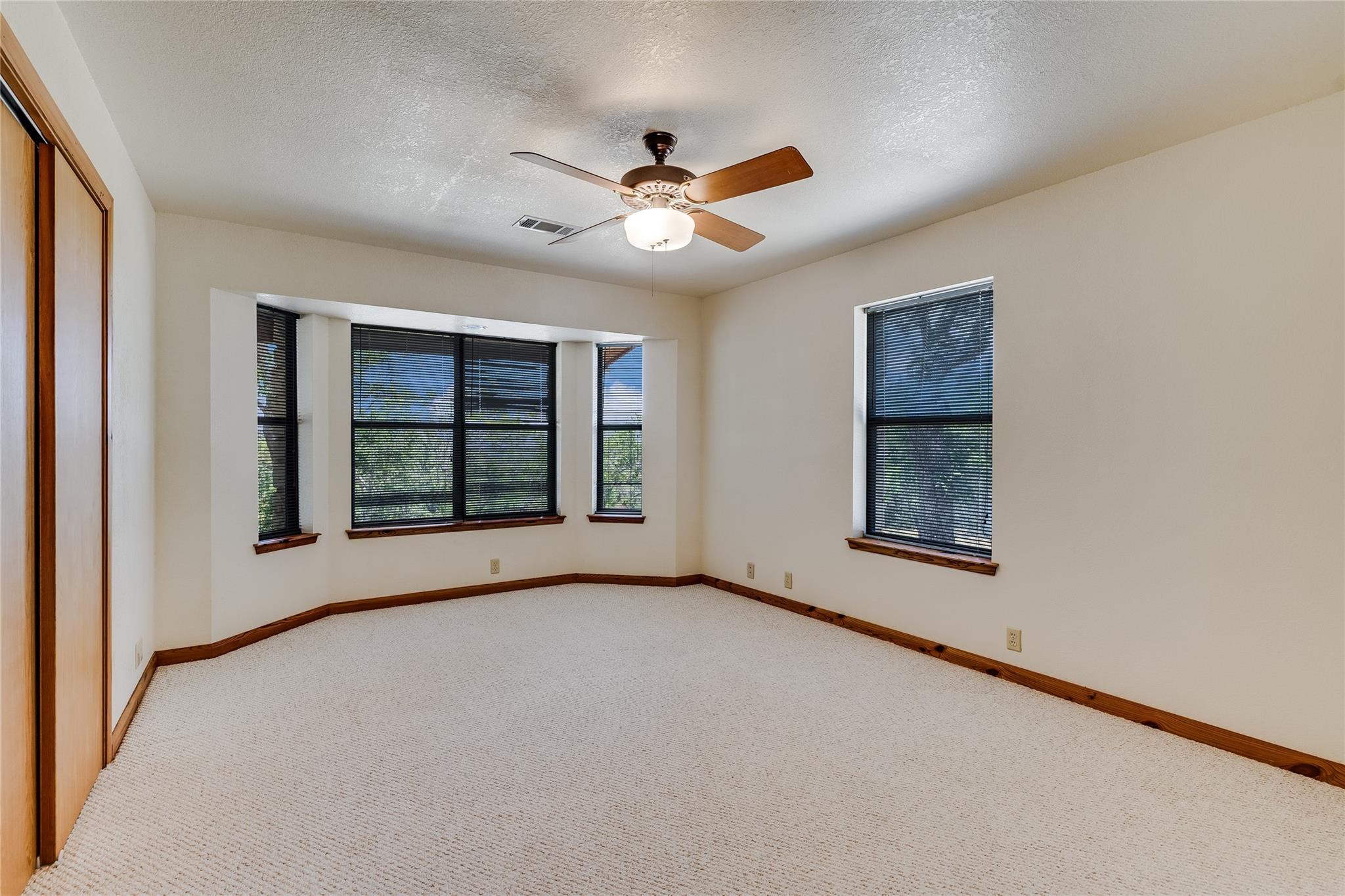 199 Middleton Road Spicewood TX 78669