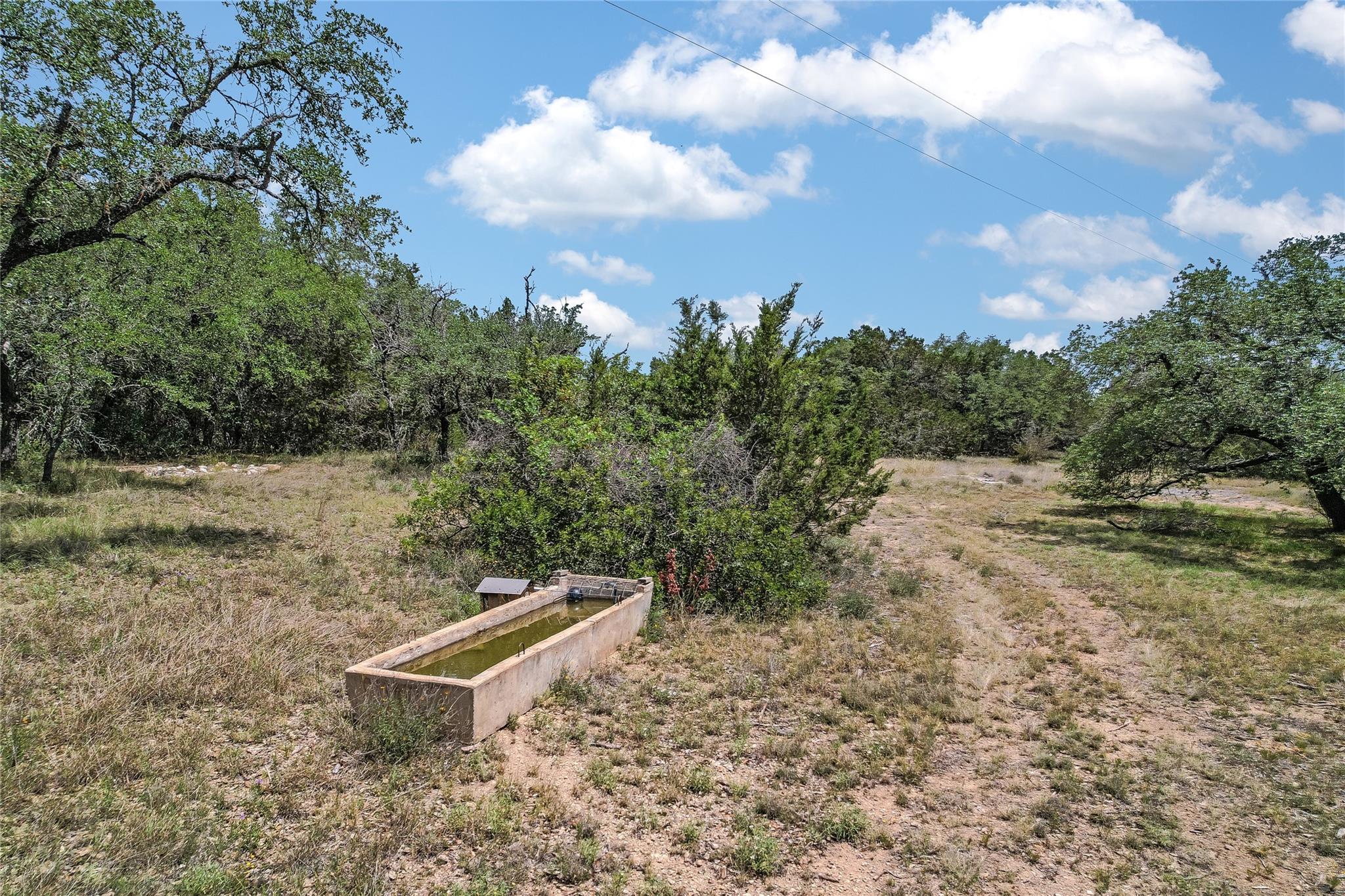 199 Middleton Road Spicewood TX 78669