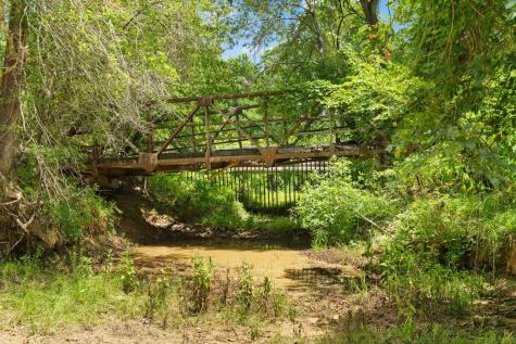 1010 Saint Delight Road Paige TX 78659