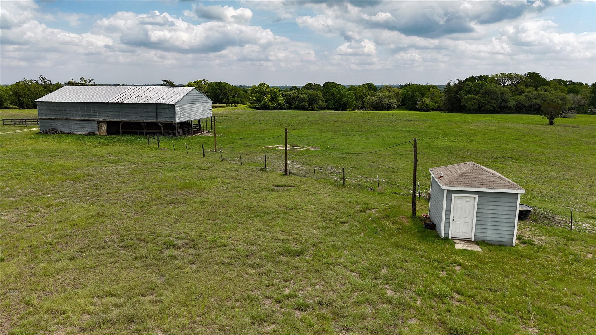 2745 Holub Road Schulenburg TX 78956
