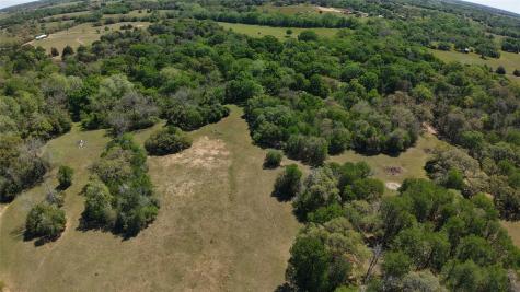 2745 Holub Road Schulenburg TX 78956